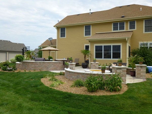 Outdoor Entertaining Space in Muskego, WI